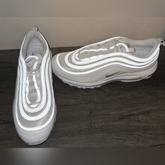 Men's Nike Air Max 97 Casual Shoes - Picture 5 of 6